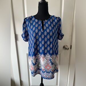 DR2 short sleeve hi-low blouse